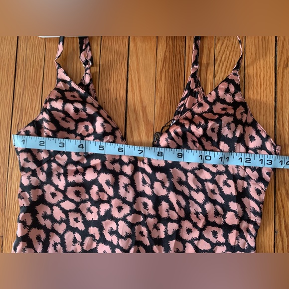 ASOS Club L low back cami maxi dress in animal print - Picture 6 of 12